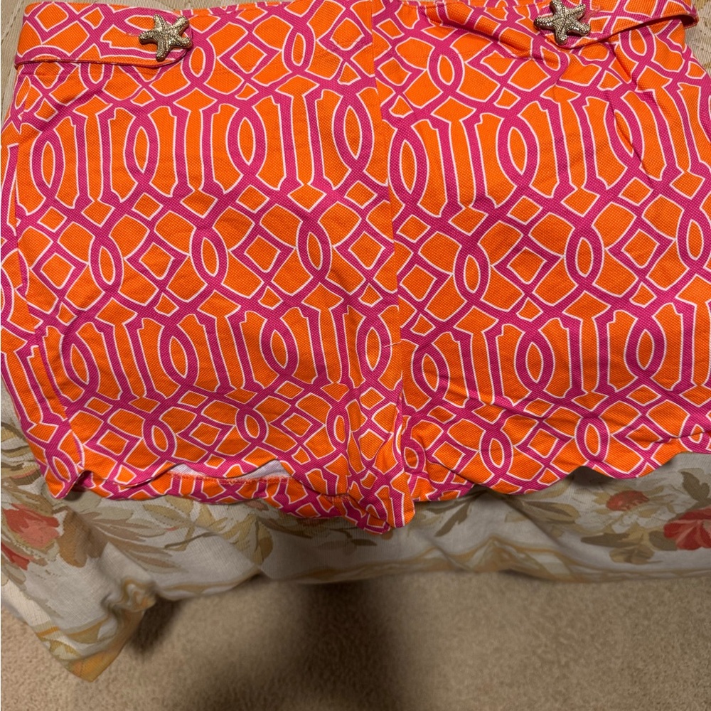 Mudpie scalloped edge shorts